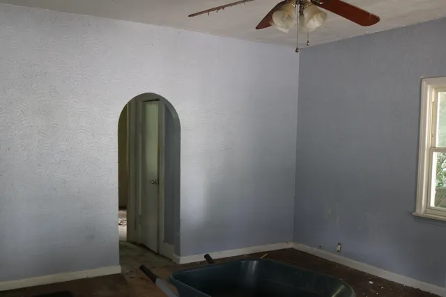 $69,900 | 110 West Conwell Street, Aurora, IN 47001