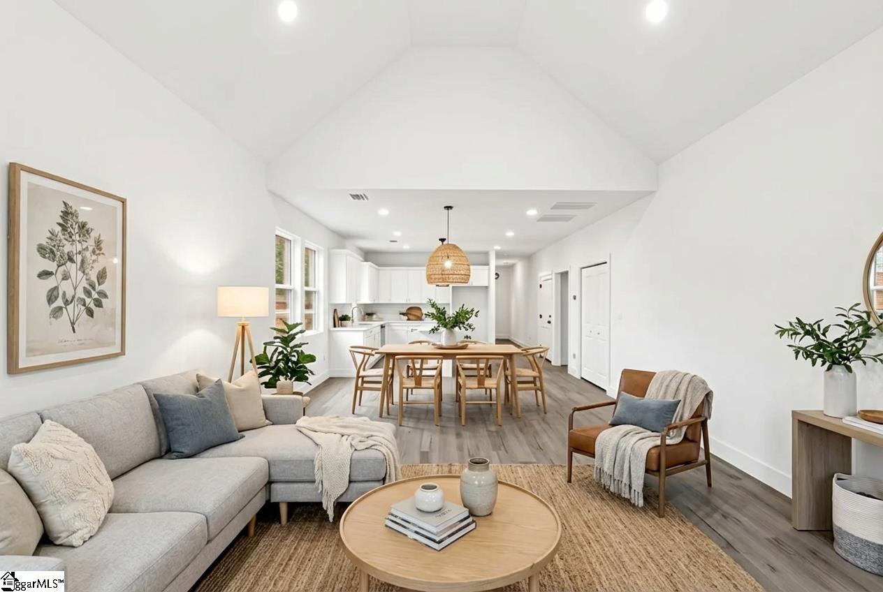 115 Hillcrest Circle Anderson, SC 29624 - Photo 11 of 46