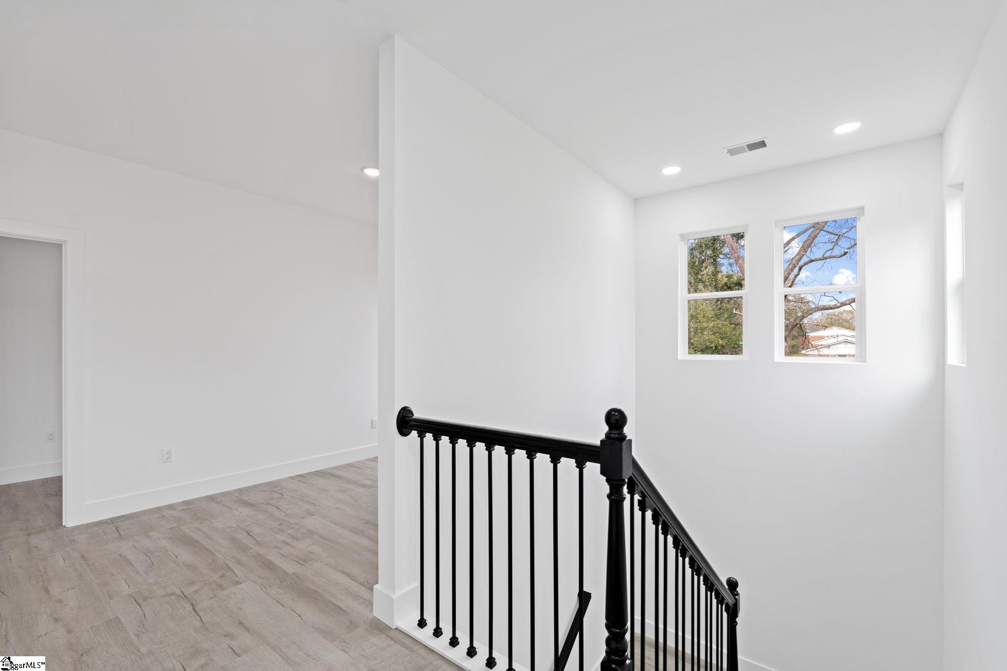 115 Hillcrest Circle Anderson, SC 29624 - Photo 30 of 46