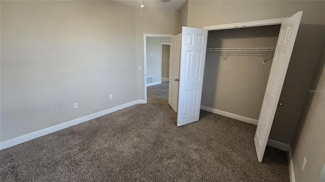 $450,000 | 5919 Esker Falls Lane, Lithia, FL 33547