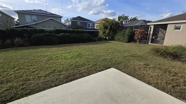 $450,000 | 5919 Esker Falls Lane, Lithia, FL 33547