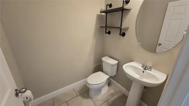 $450,000 | 5919 Esker Falls Lane, Lithia, FL 33547