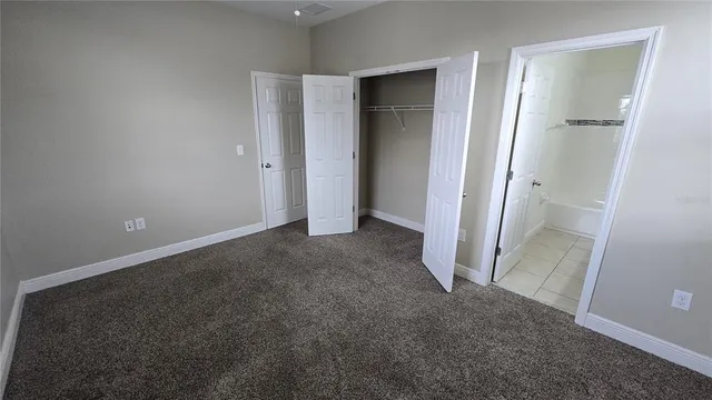 $450,000 | 5919 Esker Falls Lane, Lithia, FL 33547