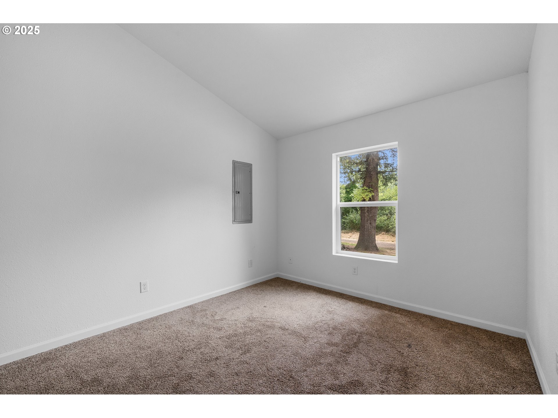 4000 Idaville Road Tillamook, OR 97141 - Photo 9 of 17