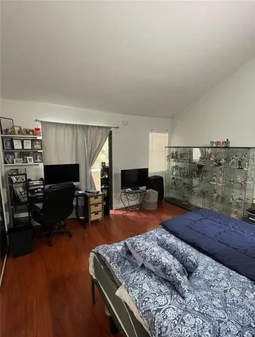 $475,000 | 404 Brighton Springs, Costa Mesa, CA 92627