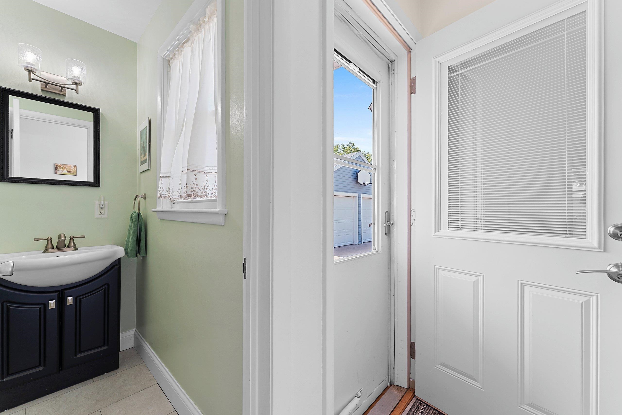 613 East Byrd Street Appleton, WI 54911 - Photo 24 of 66 Gallery Image 24