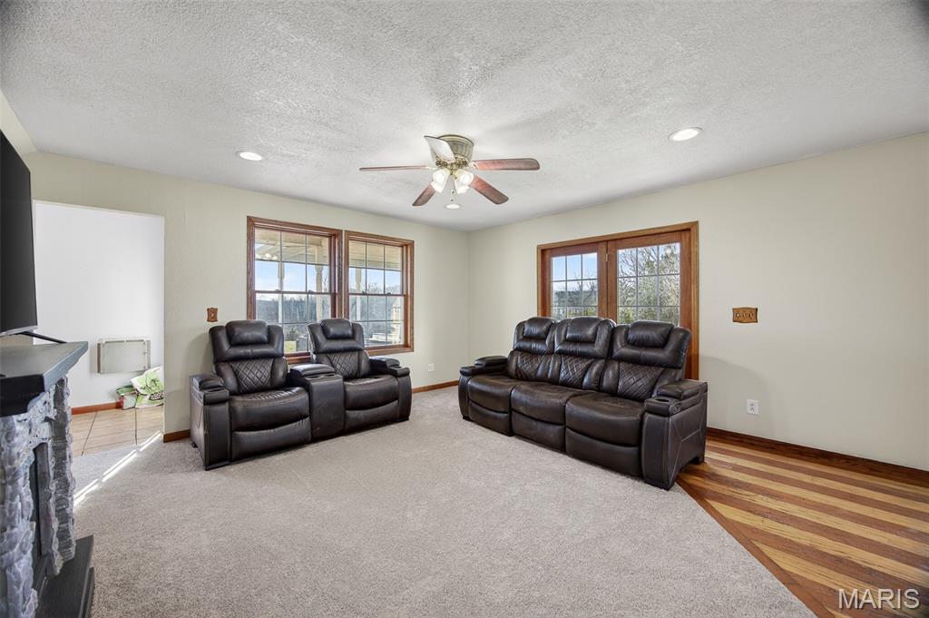 33992 Garrett Road Richland, MO 65556 - Photo 3 of 99