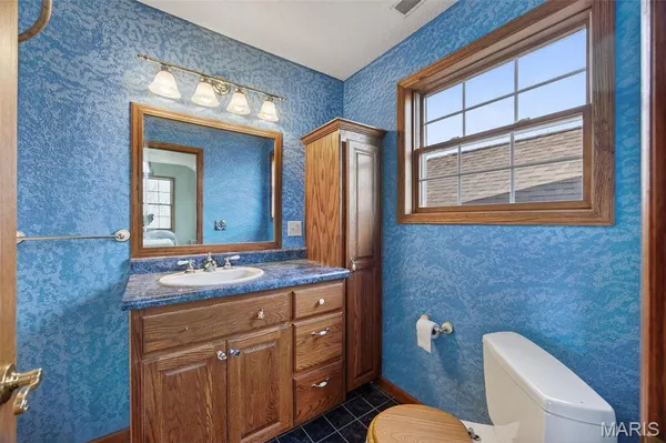 $792,500 | 33992 Garrett Road, Richland, MO 65556