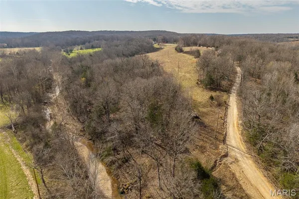 $792,500 | 33992 Garrett Road, Richland, MO 65556