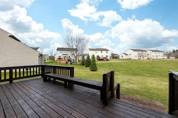 $415,000 | 4103 Willow Pond Drive, Ypsilanti, MI 48197