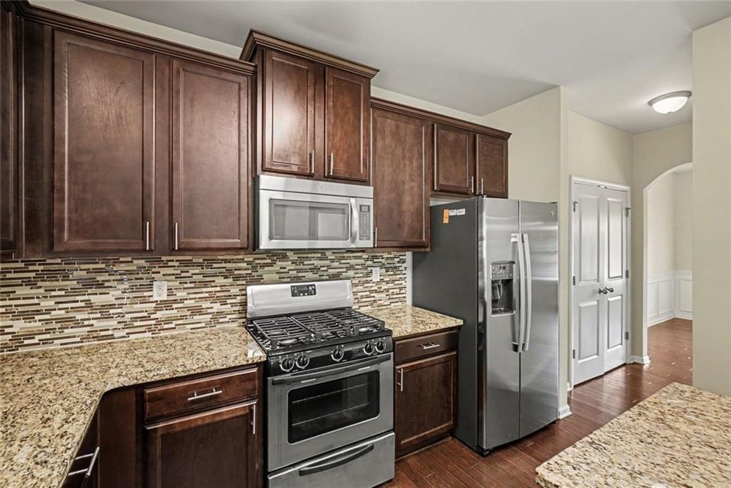 208 Manous Way Canton, GA 30115 - Photo 6 of 25