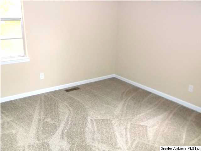 137 Greenridge Road Bessemer, AL 35023 - Photo 16 of 20