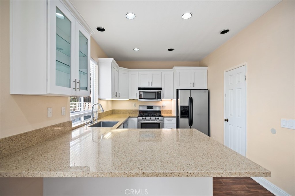 9 Acorn Ridge Rancho Santa Margarita, CA 92688 - Photo 17 of 39 Here is a look of your own breakfast bar area