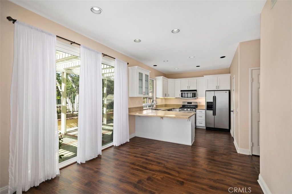 9 Acorn Ridge Rancho Santa Margarita, CA 92688 - Photo 23 of 39 This home has plenty of recessed lighting