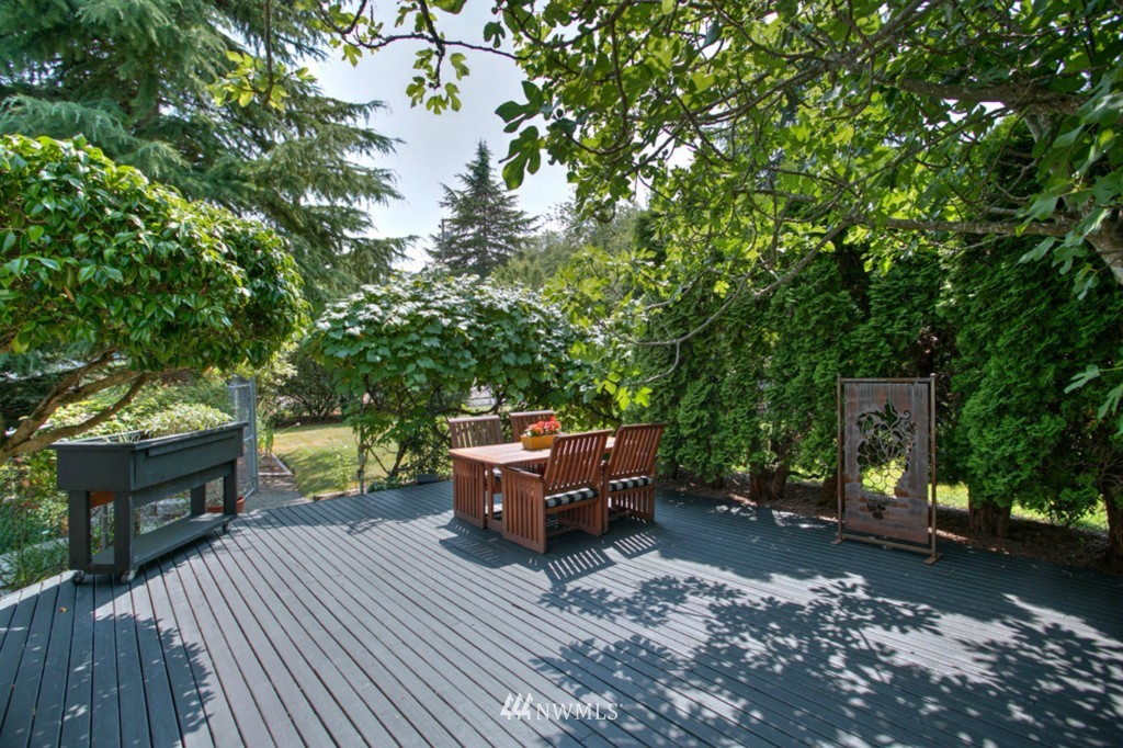 12421 87th Avenue South Renton, WA 98057 - Photo 18 of 24 Gallery Image 18