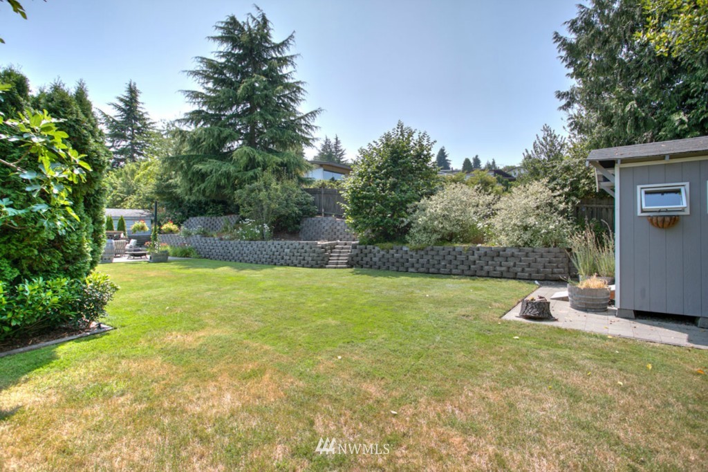 12421 87th Avenue South Renton, WA 98057 - Photo 21 of 24 Gallery Image 21