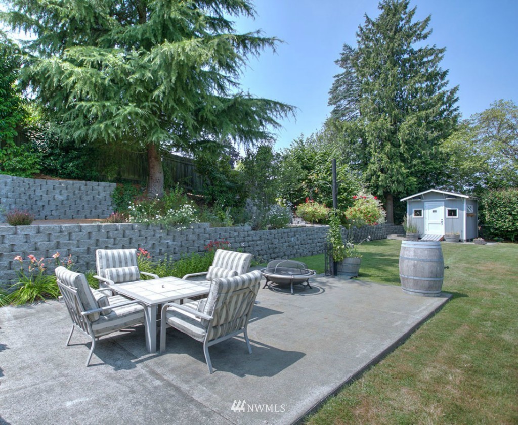 12421 87th Avenue South Renton, WA 98057 - Photo 22 of 24 Gallery Image 22