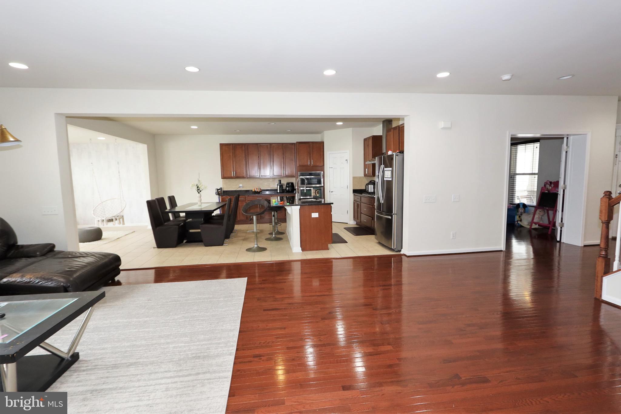23552 Christina Ridge Square Ashburn, VA 20148 - Photo 12 of 52 Gallery Image 12
