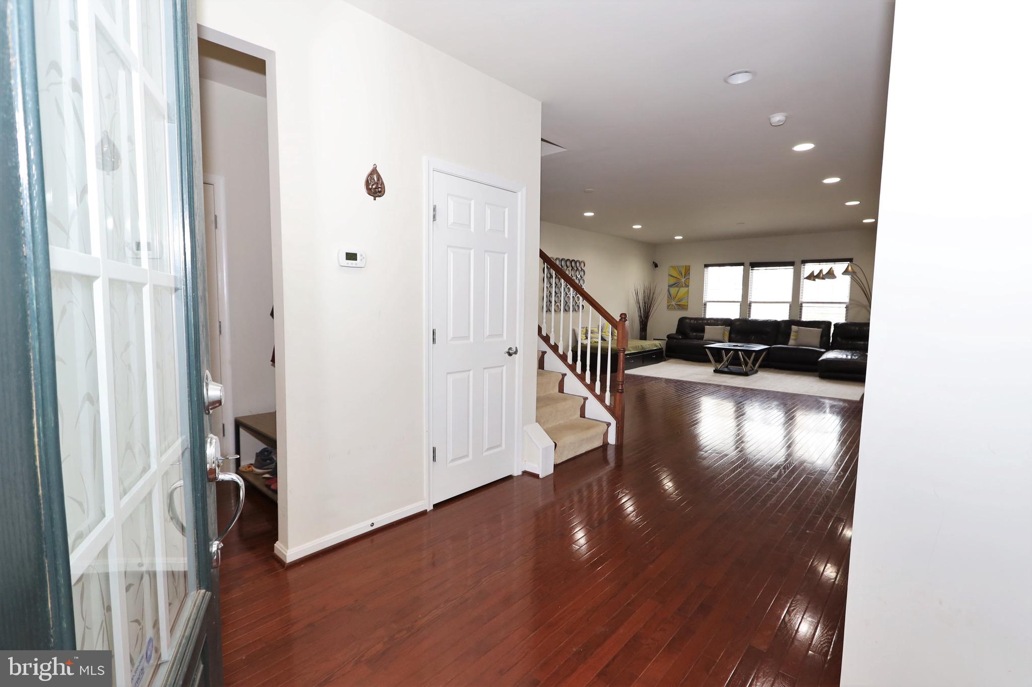 23552 Christina Ridge Square Ashburn, VA 20148 - Photo 22 of 52 Gallery Image 22