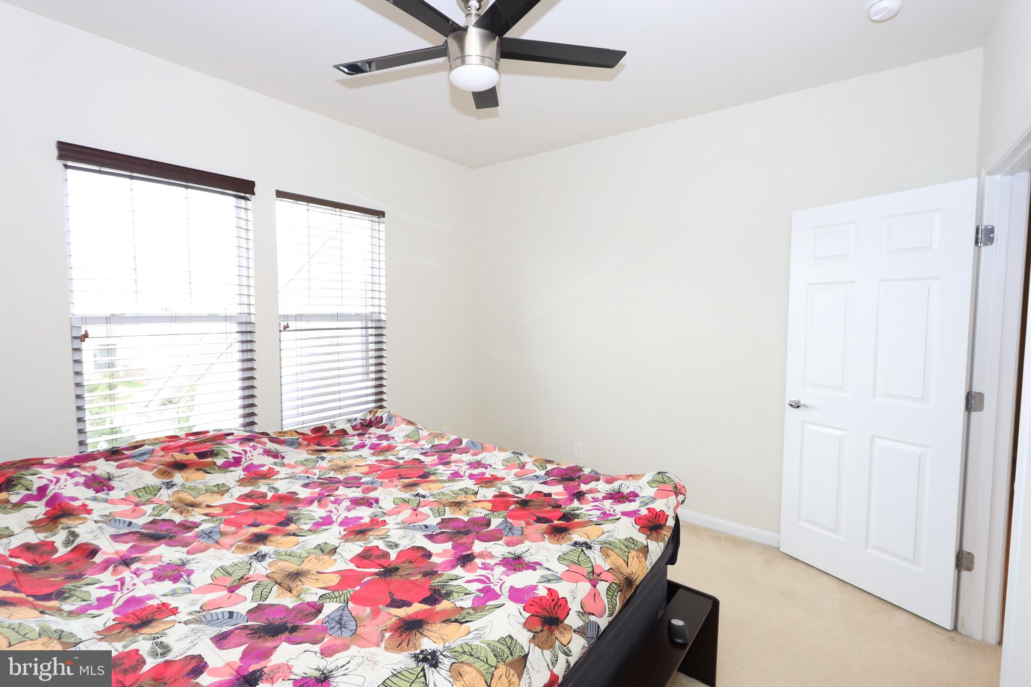 23552 Christina Ridge Square Ashburn, VA 20148 - Photo 36 of 52 Gallery Image 36