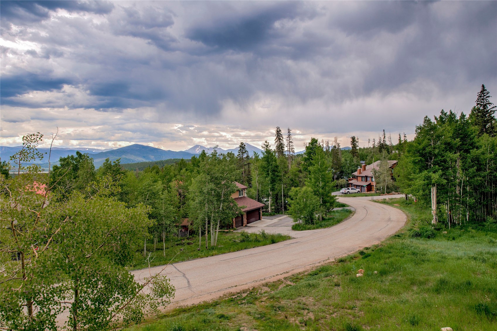 8014 Ryan Gulch Road, Unit B5 Silverthorne, CO 80498 - Photo 21 of 22 Mountain views