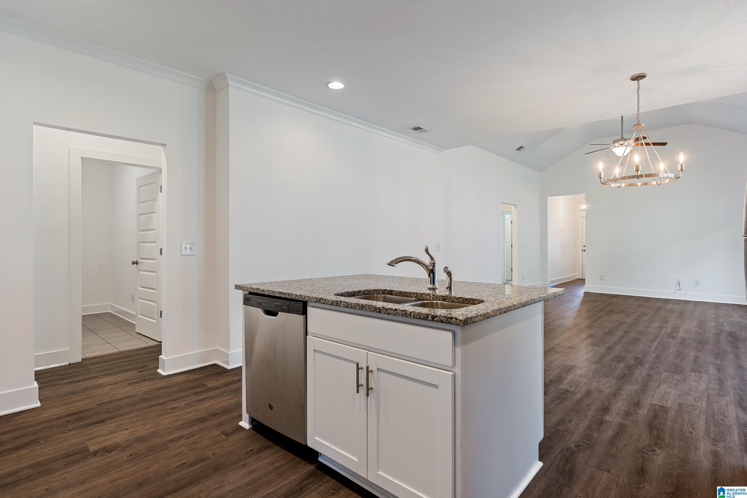 5488 Park Side Road Birmingham, AL 35244 - Photo 8 of 30