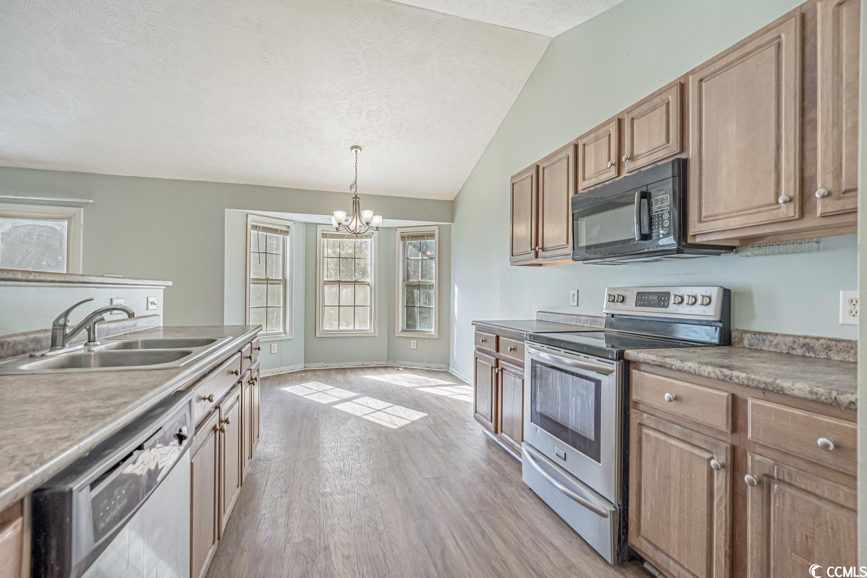493 West Perry Road Myrtle Beach, SC 29579 - Photo 14 of 33 Gallery Image 14