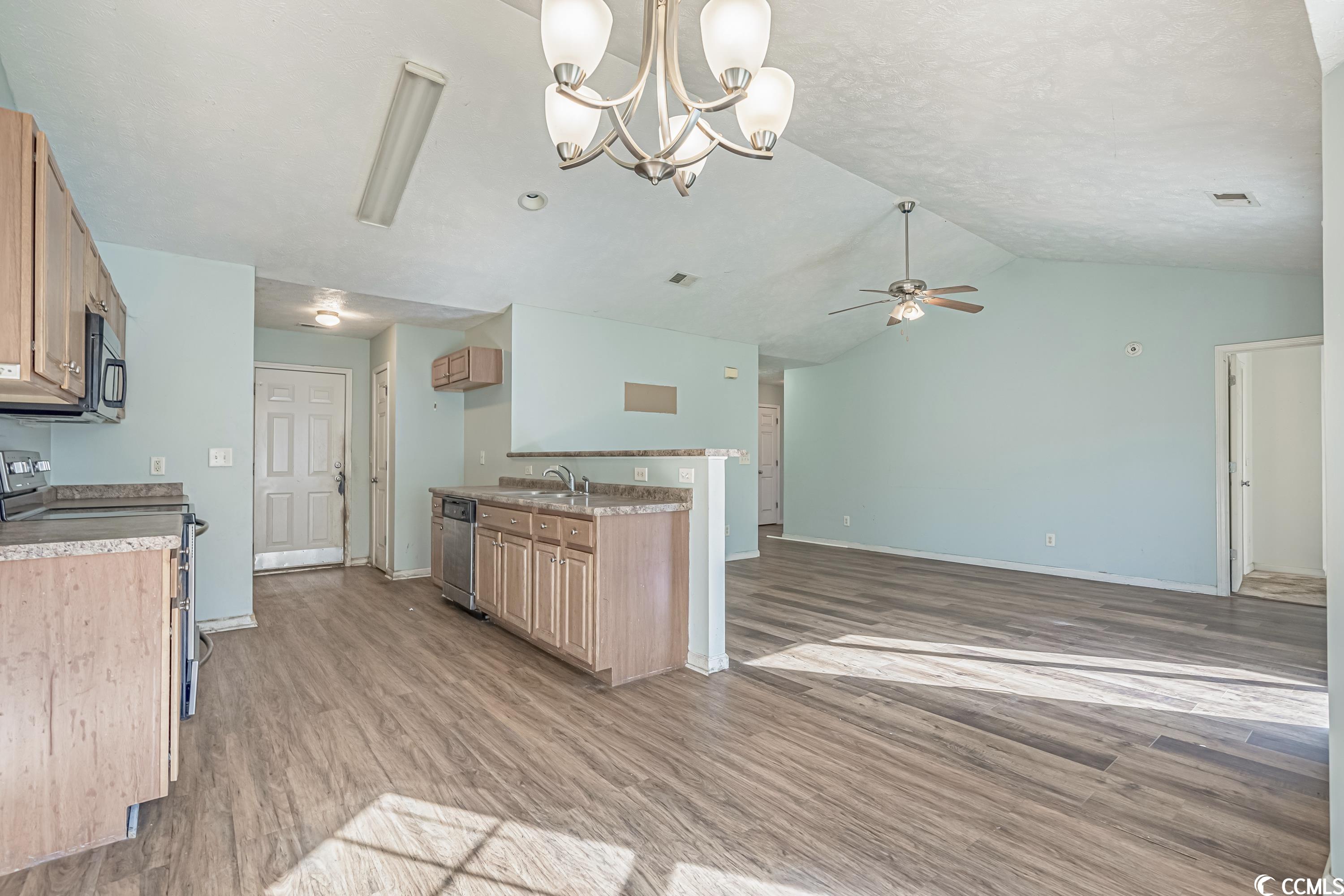 493 West Perry Road Myrtle Beach, SC 29579 - Photo 17 of 33 Gallery Image 17