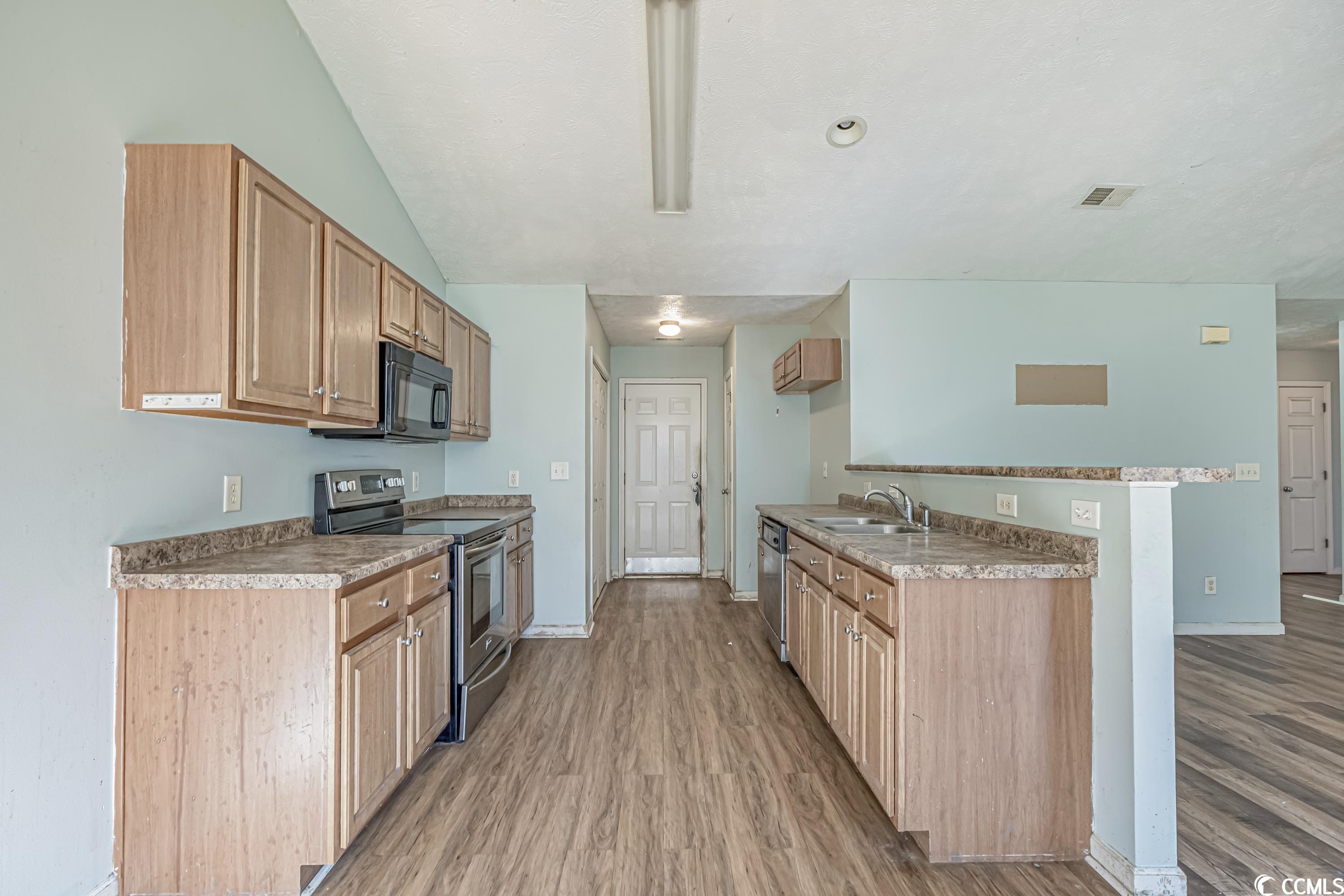 493 West Perry Road Myrtle Beach, SC 29579 - Photo 4 of 33 Gallery Image 4