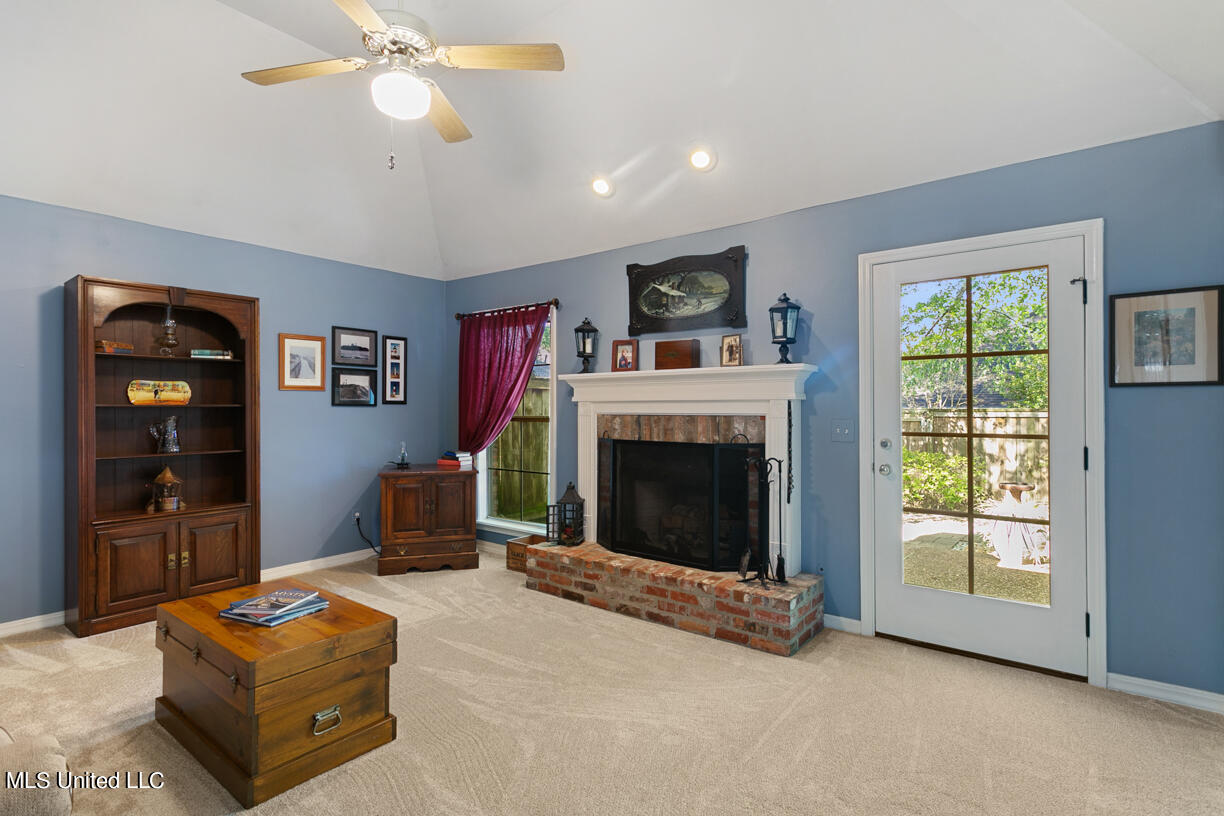 418 Friday Harbour Ridgeland, MS 39157 - Photo 3 of 23 Greatroom