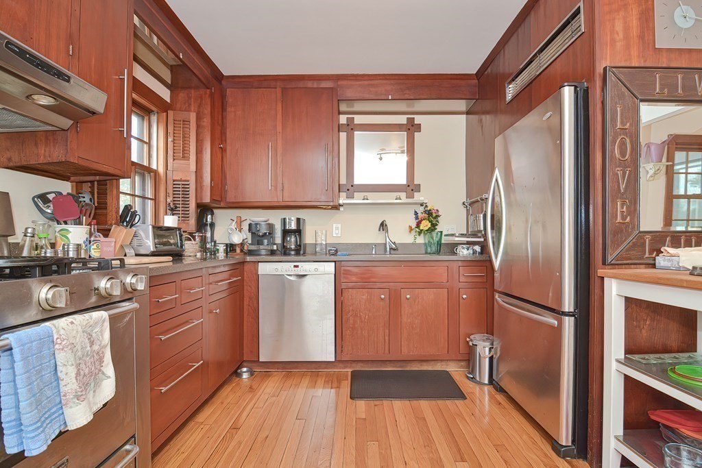 135 Warren Road Framingham, MA 01702 - Photo 16 of 42 Gallery Image 16