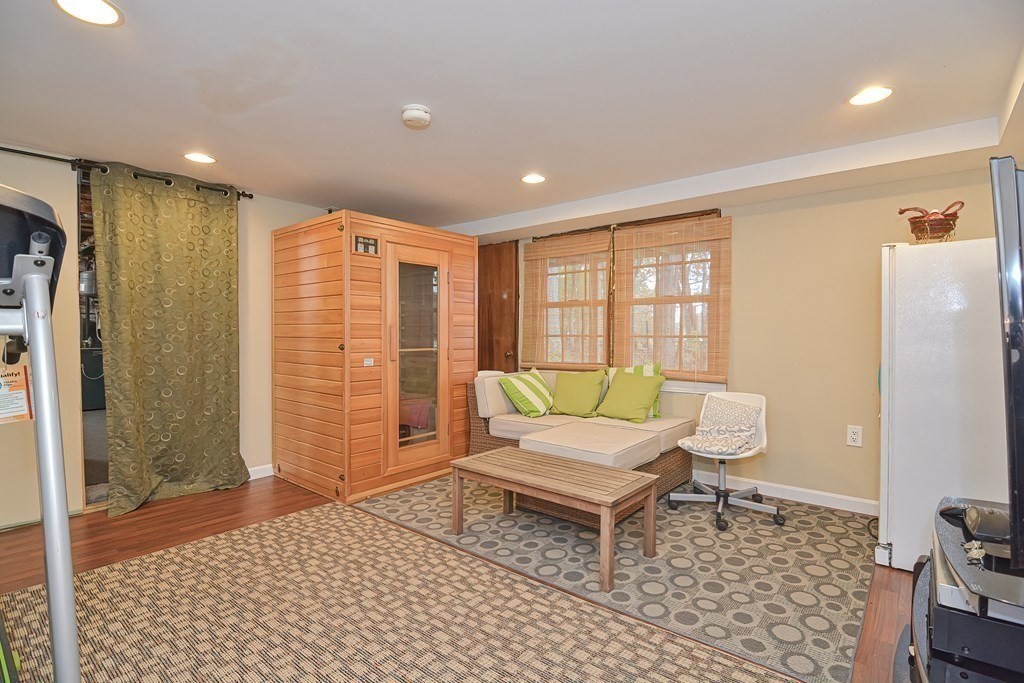 135 Warren Road Framingham, MA 01702 - Photo 27 of 42 Gallery Image 27