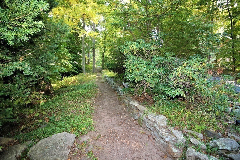 135 Warren Road Framingham, MA 01702 - Photo 39 of 42 Gallery Image 39