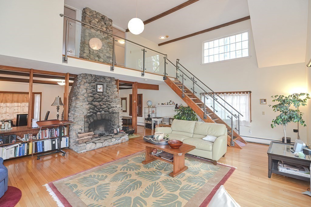 135 Warren Road Framingham, MA 01702 - Photo 6 of 42 Gallery Image 6