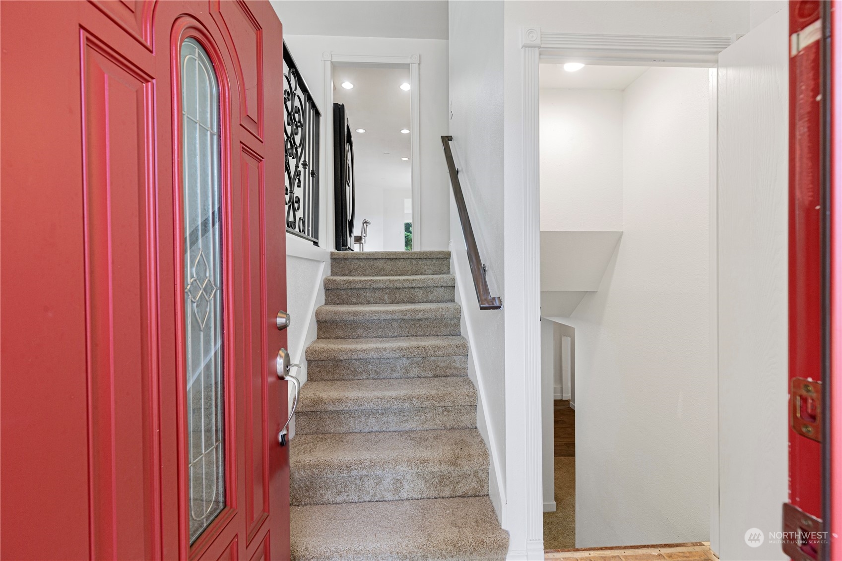 25706 35th Place South Kent, WA 98032 - Photo 31 of 35 a view of an entryway with staircase