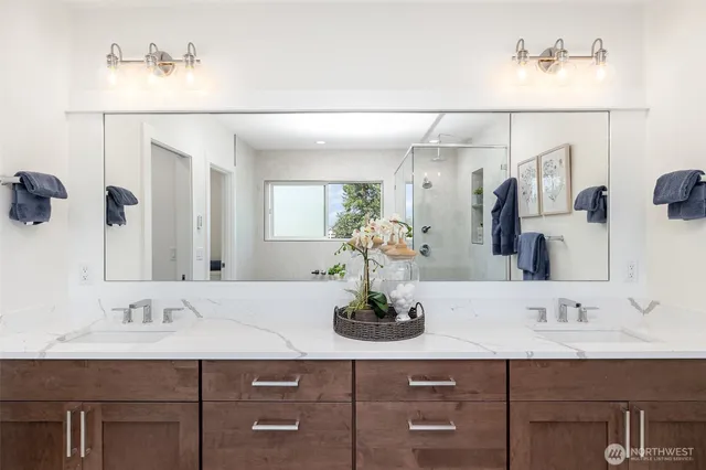 $3,499,900 | 14820 Northeast 70th Court, Redmond, WA 98052