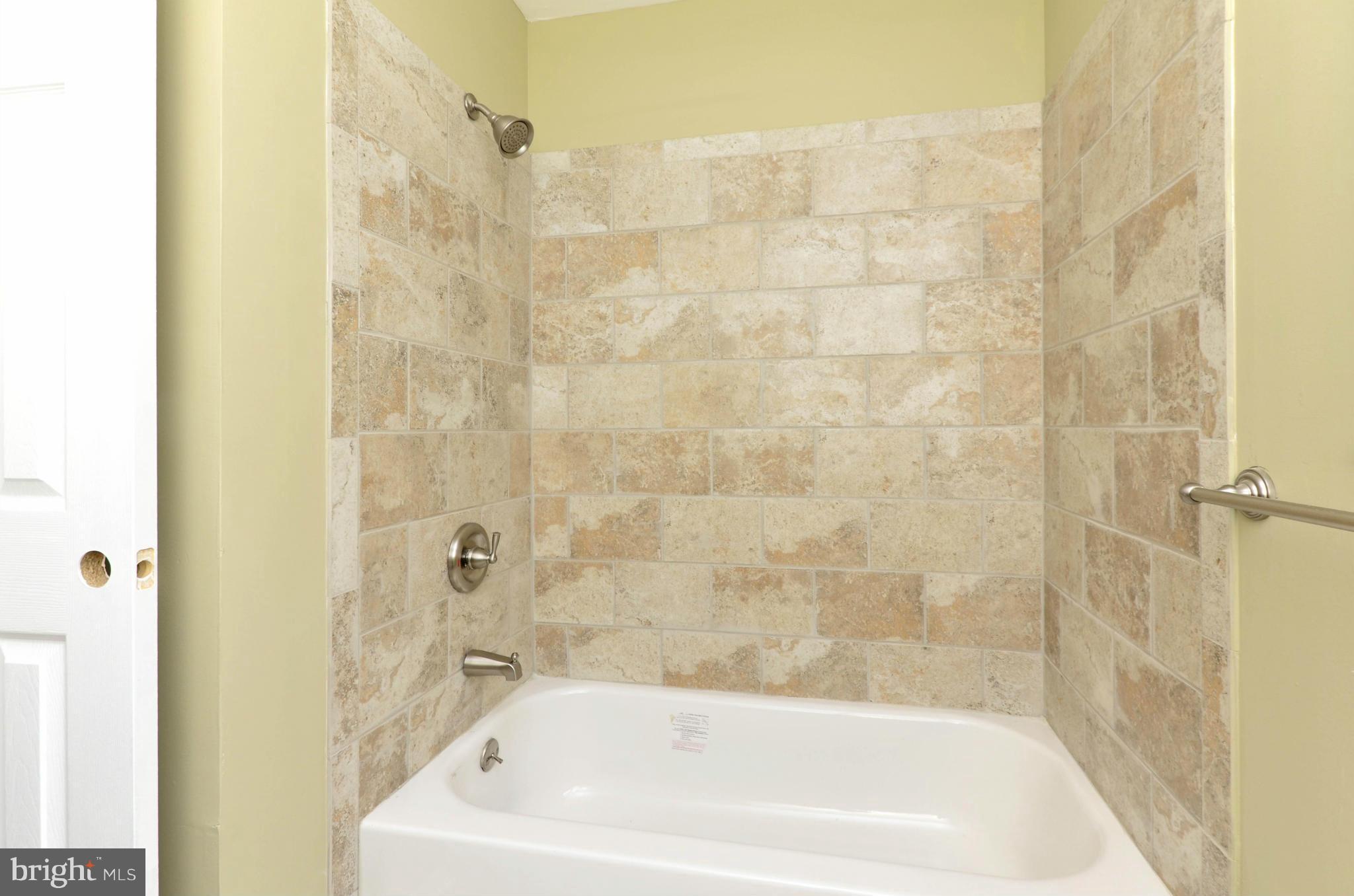 2517 Hanson Road Edgewood, MD 21040 - Photo 7 of 8 Bath