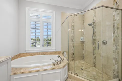 $10,250,000 | 4216 Intracoastal Drive, Highland Beach, FL 33487