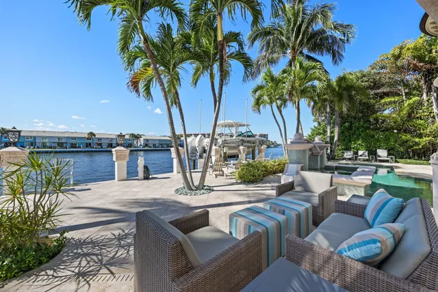 $9,975,000 | 4216 Intracoastal Drive, Highland Beach, FL 33487