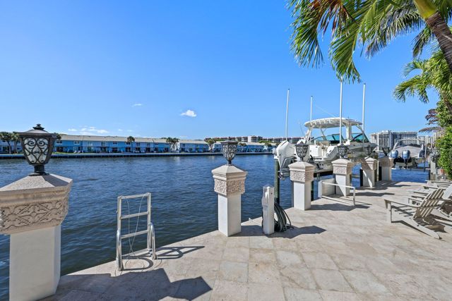 $10,250,000 | 4216 Intracoastal Drive, Highland Beach, FL 33487