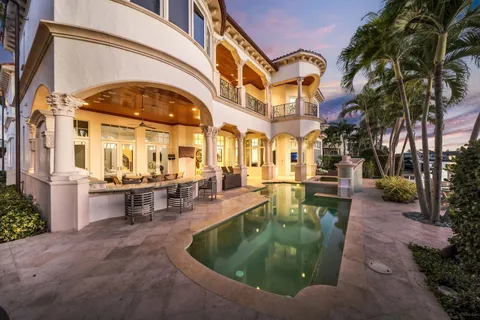 $10,250,000 | 4216 Intracoastal Drive, Highland Beach, FL 33487