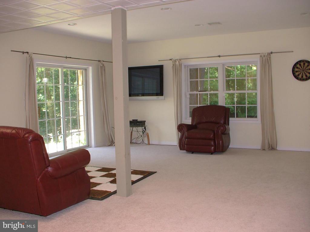 25 Red Oak Drive Lititz, PA 17543 - Photo 11 of 18