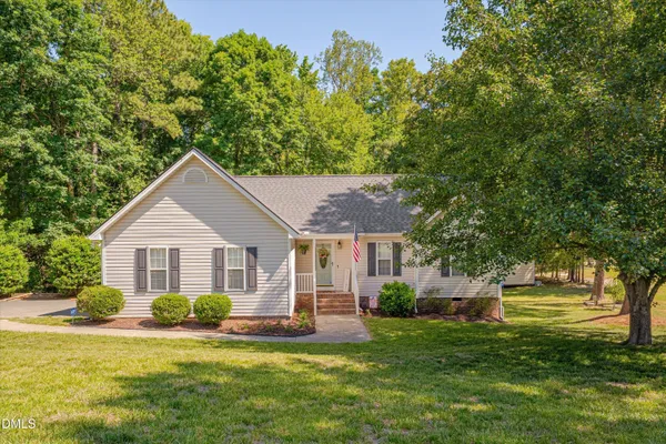$298,000 | 131 North Cobble Creek Drive, Henderson, NC 27537