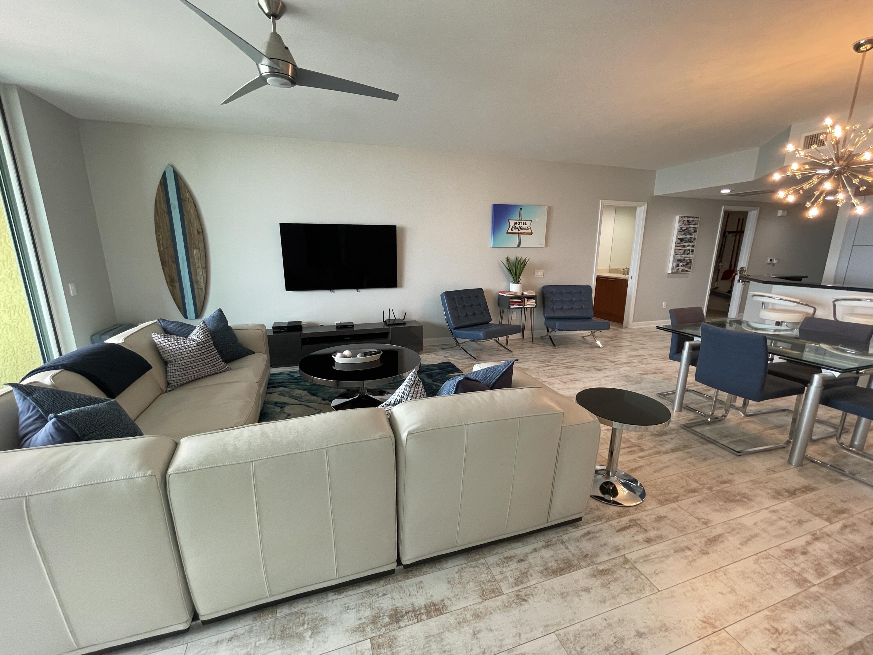 2650 Lake Shore Drive, Unit 902 Riviera Beach, FL 33404 - Photo 6 of 31 Living Room