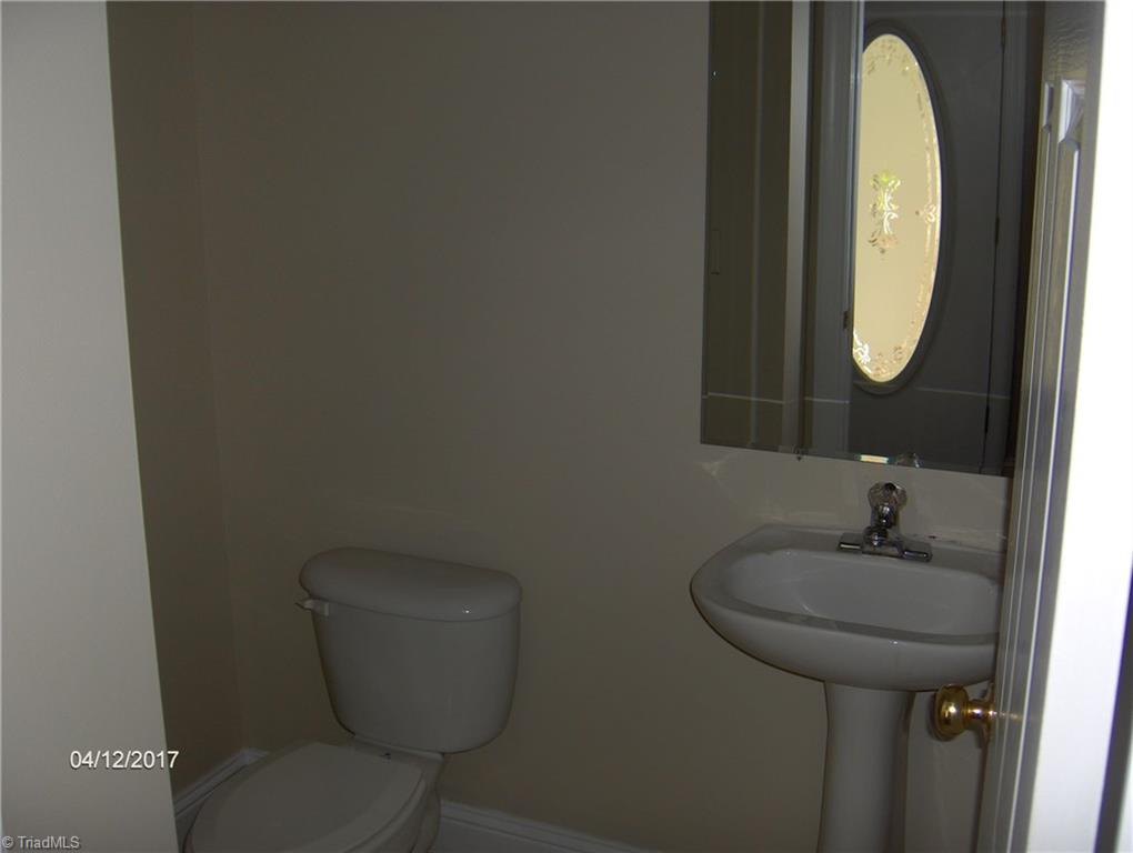 8205 Easley Road Walnut Cove, NC 27052 - Photo 7 of 14 Gallery Image 7