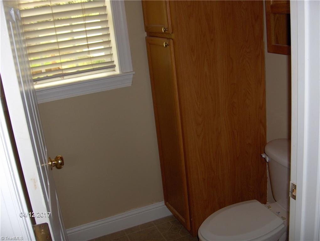 8205 Easley Road Walnut Cove, NC 27052 - Photo 8 of 14 Gallery Image 8