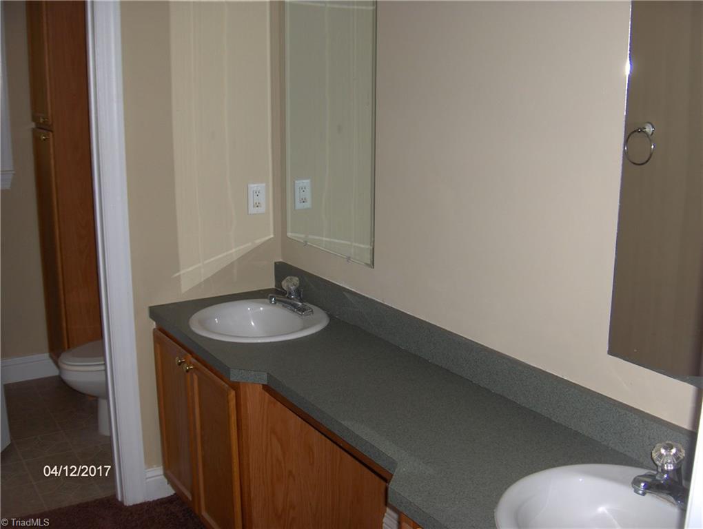 8205 Easley Road Walnut Cove, NC 27052 - Photo 9 of 14 Gallery Image 9