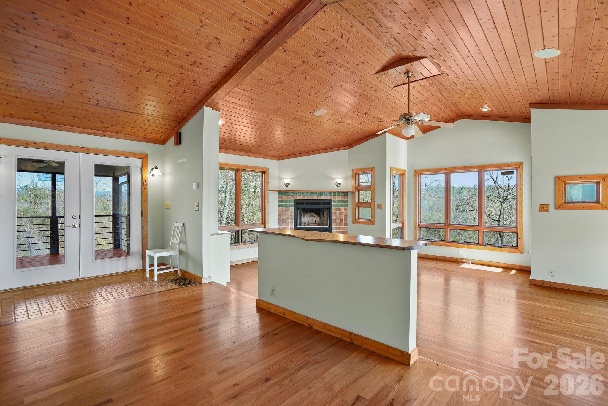 310 Burr Ridge Marshall, NC 28753 - Photo 8 of 46