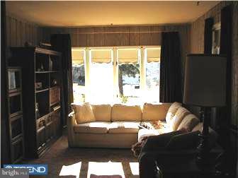 659 Ellis Road Havertown, PA 19083 - Photo 7 of 12