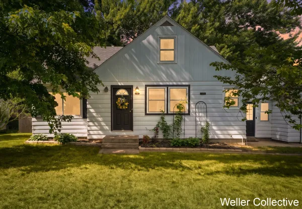 $345,000 | 1461 Bauer Road, Jenison, MI 49428